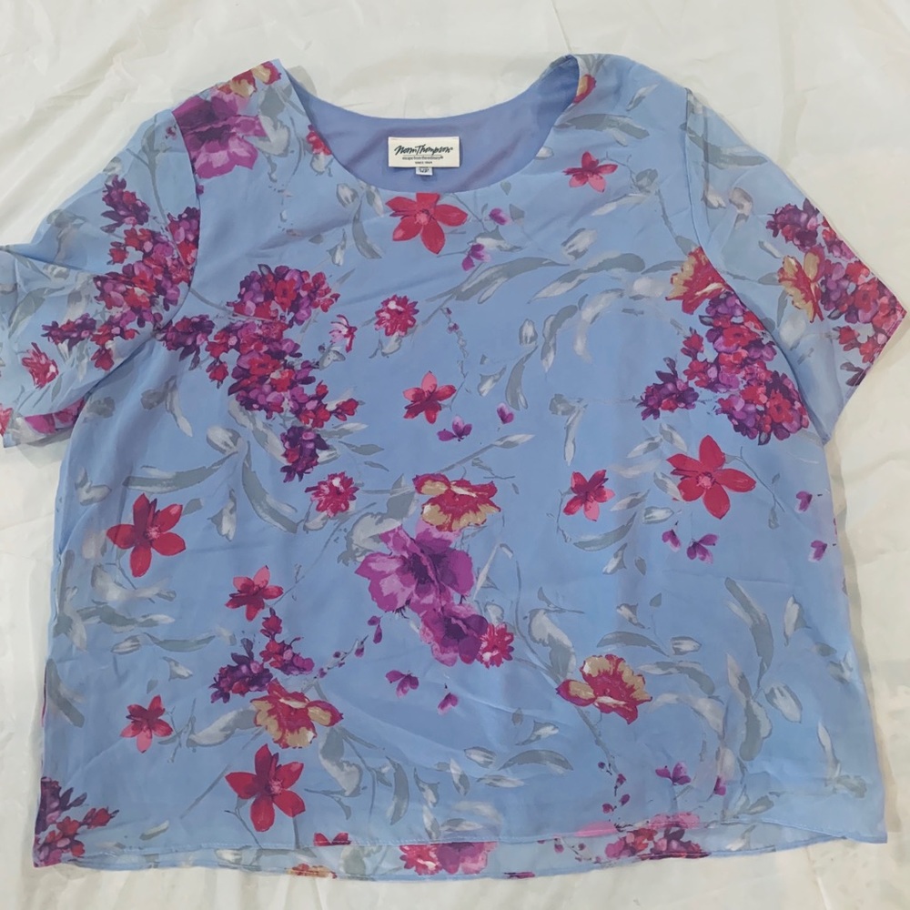 Woman top